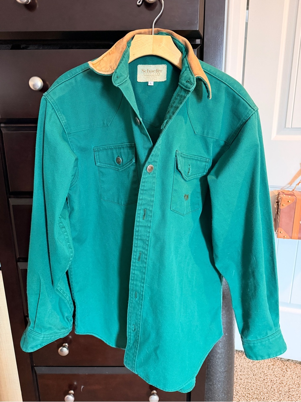 Schaefer Vintage Green Work Shirt with Tan Contrast Collar - Picture 2 of 5